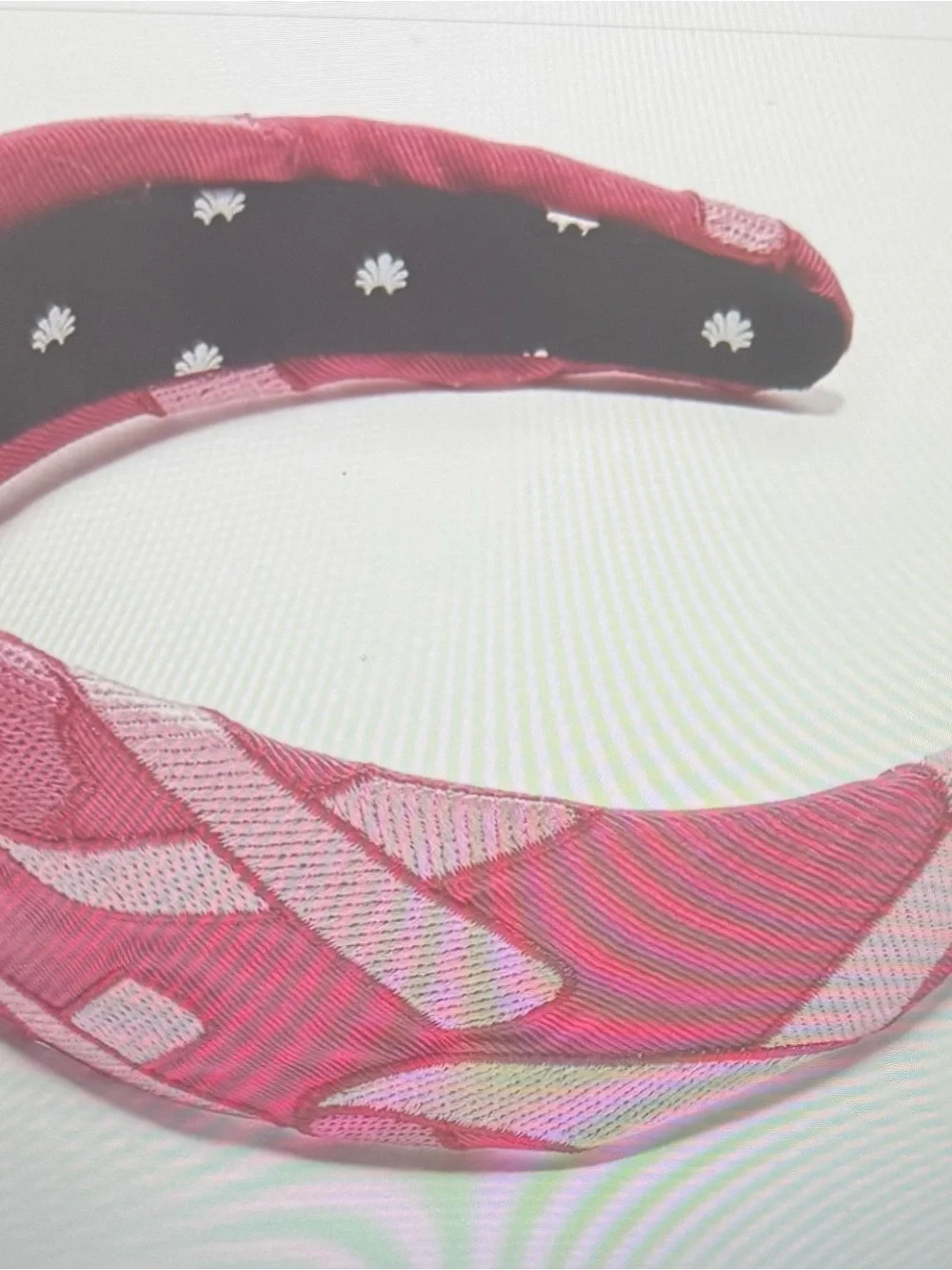Lele Sadoughi, NWOT, Pink Embroidered Bridget Padded Headband and dust case